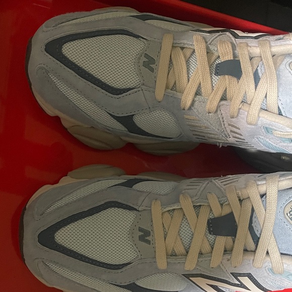 BRAND NEW New Balance Sky Blue&Gray SIZE 12 MEN’S, 13 1/2 WMN - Picture 4 of 9